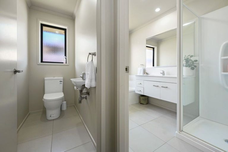 Photo of property in 54 Edgeview Crescent, Fitzroy, Hamilton, 3206