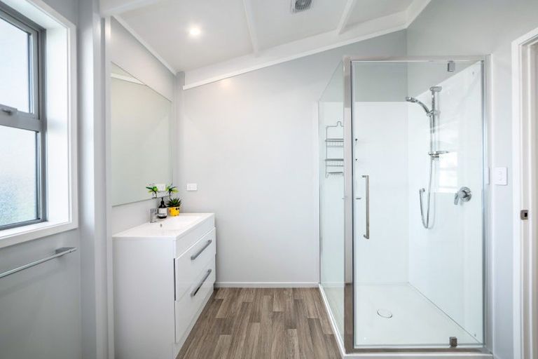 Photo of property in 59 Western Lake Road, Western Lake, Featherston, 5773