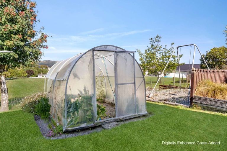 Photo of property in 10 Lewis Street, Gore, 9710