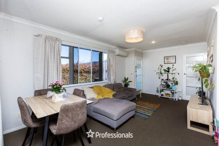 Photo of property in 2/10 Hildreth Street, Trentham, Upper Hutt, 5018