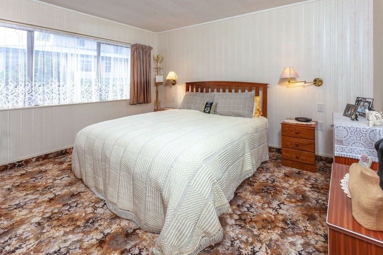 Photo of property in 215 Paku Drive, Tairua, 3508