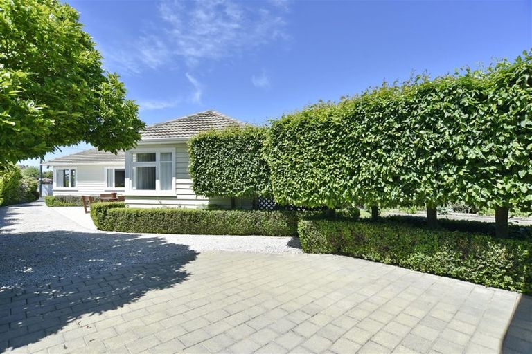 Photo of property in 6 Nyoli Street, Northcote, Christchurch, 8052