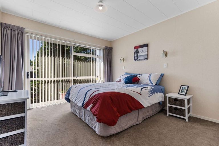 Photo of property in 3b Raniera Place, Springfield, Rotorua, 3015