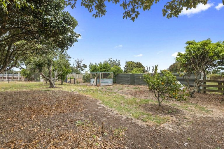 Photo of property in 1277 South Road, Manaia, Hawera, 4678