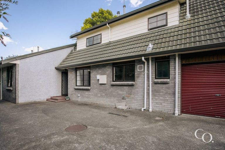 Photo of property in 2/409 Knight Street, Hastings, 4122