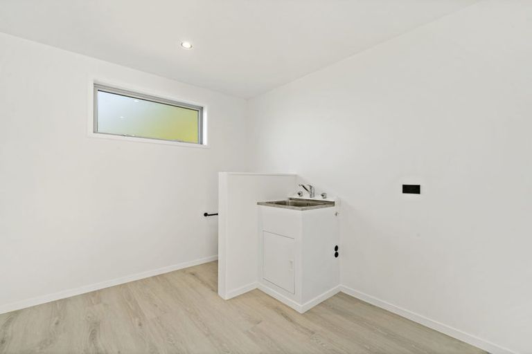 Photo of property in 120a Matipo Road, Te Atatu Peninsula, Auckland, 0610