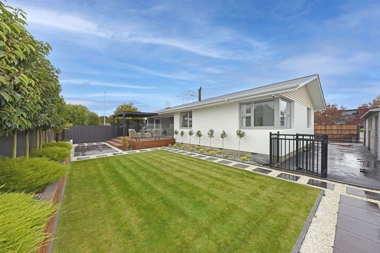Photo of property in 33 Southbrook Road, Rangiora, 7400