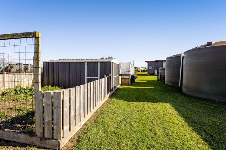 Photo of property in 280 Austin Road, Normanby, Hawera, 4673