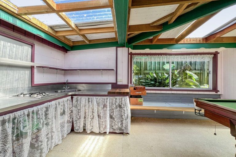 Photo of property in 1e Te Kaha Church Road, Te Kaha, Opotiki, 3199