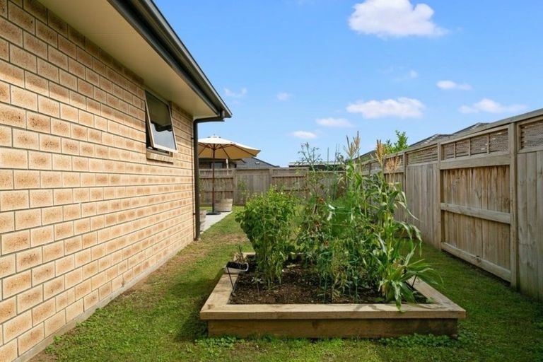 Photo of property in 6 Jarrett Terrace, Leamington, Cambridge, 3432