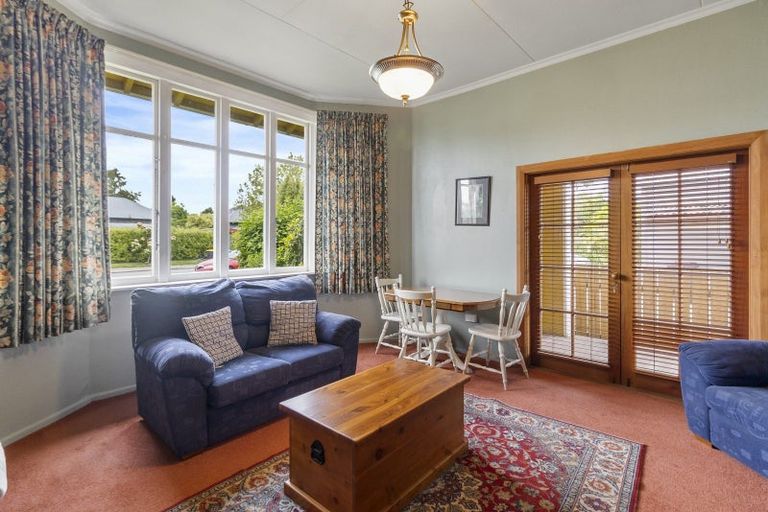 Photo of property in 27 Raymond Street, West End, Timaru, 7910