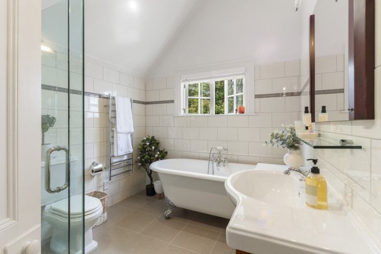 Photo of property in 136 Attwood Road, Paremoremo, Auckland, 0632