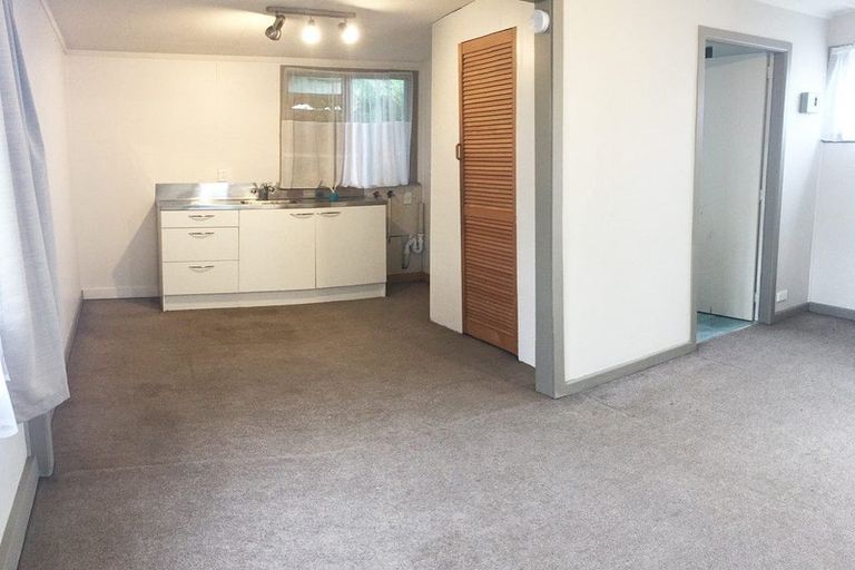 Photo of property in 10 Edmund Hillary Avenue, Papakura, 2110