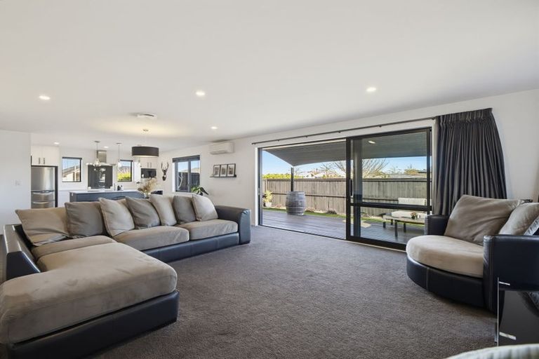 Photo of property in 87 Beachvale Drive, Kaiapoi, 7630