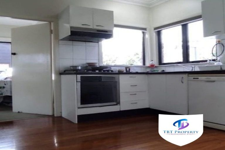 Photo of property in 2/32 Wintere Road, Papatoetoe, Auckland, 2025