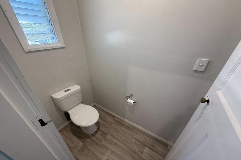 Photo of property in 8 Gurr Place, Aramoho, Whanganui, 4500