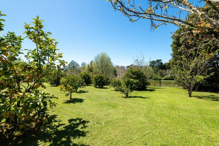 Photo of property in 19 Valley Road, Waitoki, Kaukapakapa, 0871
