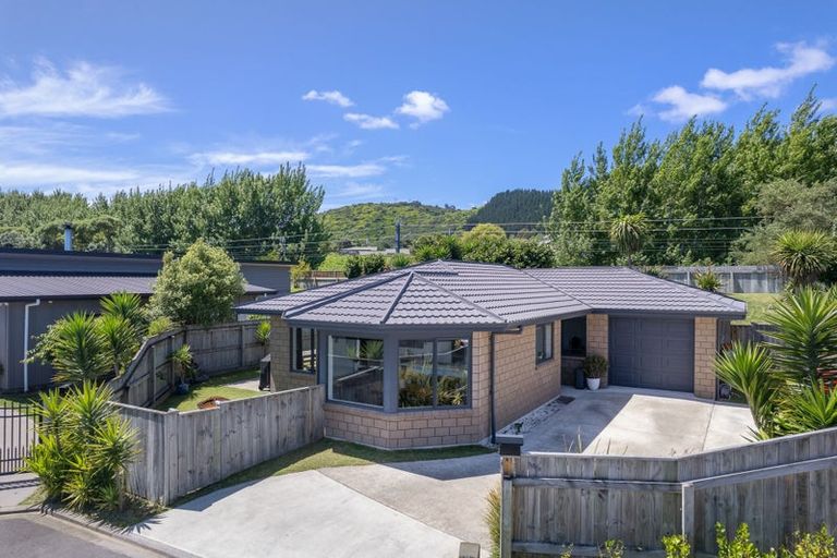 Photo of property in 9 Aqua Way, Paraparaumu, 5032