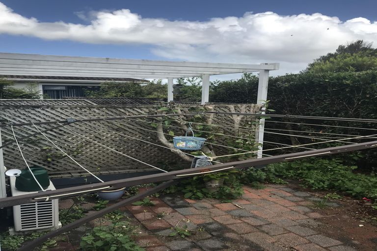 Photo of property in 1/32 Fernaig Street, Papakura, 2110