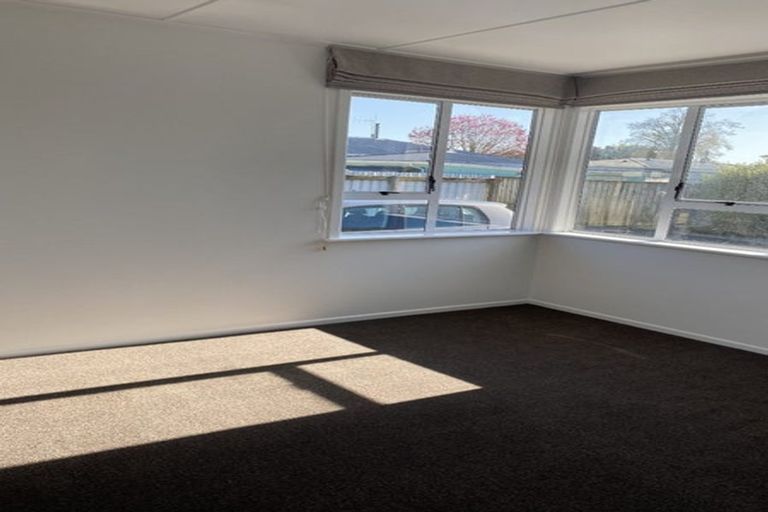 Photo of property in 98 King Street, Taradale, Napier, 4112