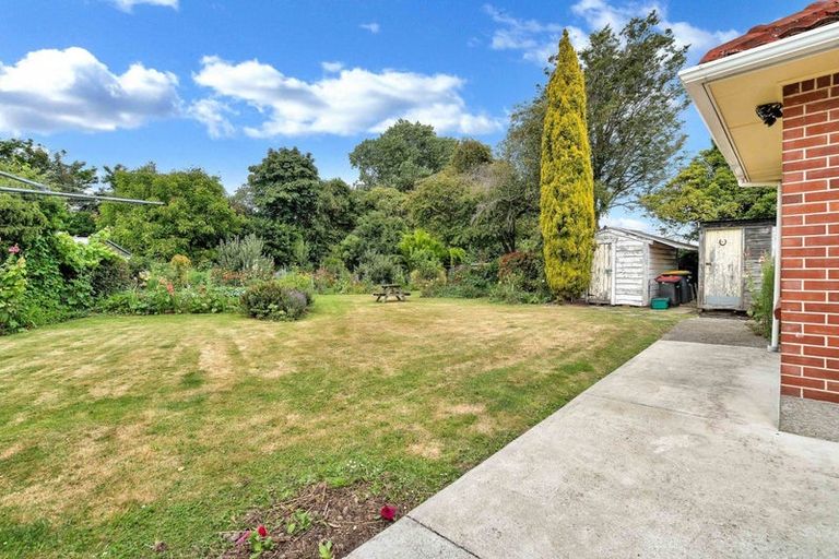 Photo of property in 37 Balrudry Street, Avonhead, Christchurch, 8042