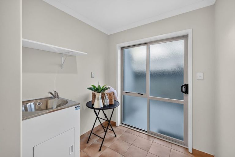 Photo of property in 43 Puhara Avenue, Parklands, Christchurch, 8083
