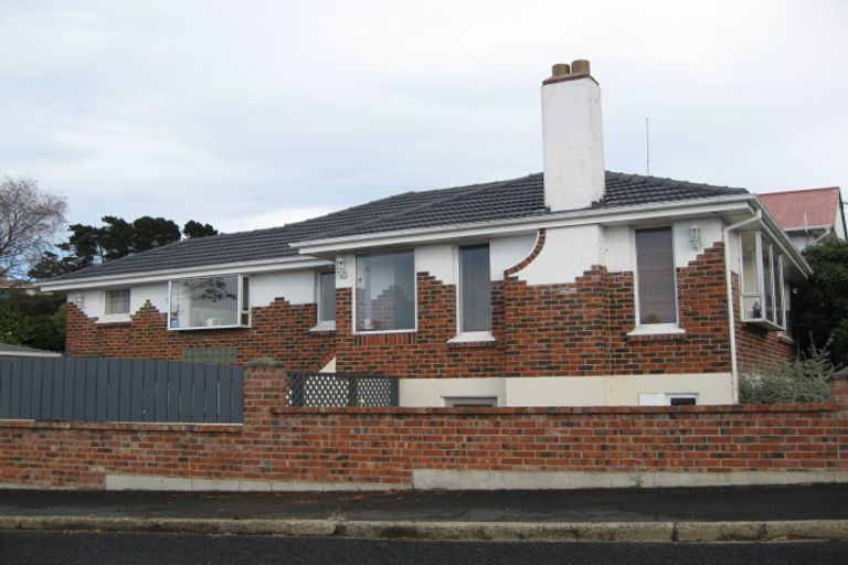 Photo of property in 2 Sutcliffe Street, Saint Clair, Dunedin, 9012