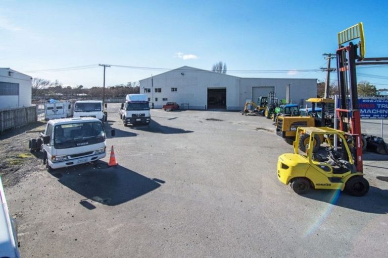 Photo of property in 23 Railway Crescent, Masterton, 5810