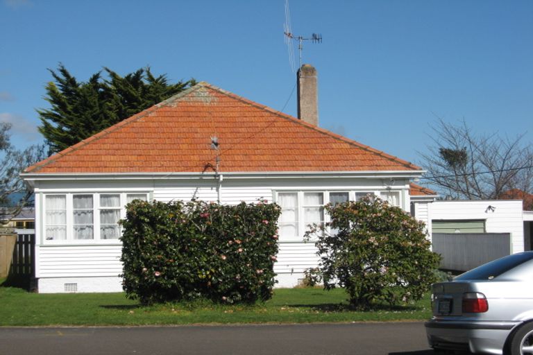 Photo of property in 118 Bath Street, Levin, 5510