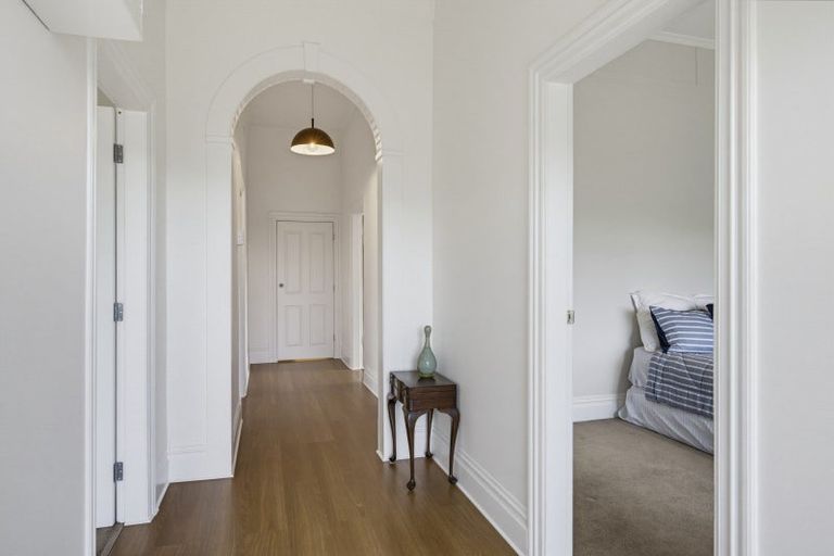 Photo of property in 55 Mako Mako Road, Levin, 5510