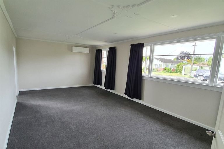 Photo of property in 10 Meyer Street, Waimate, 7924