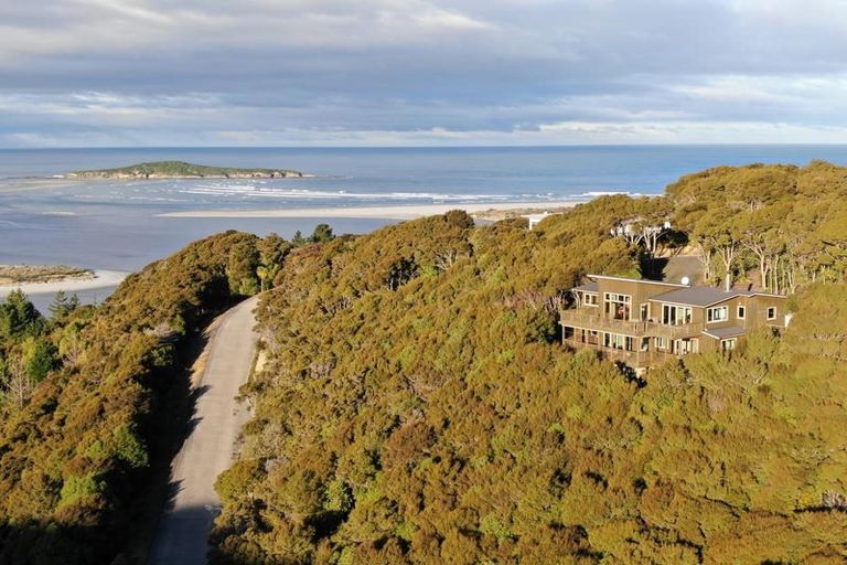 Photo of property in 34 Totara Close, Taieri Mouth, 9091