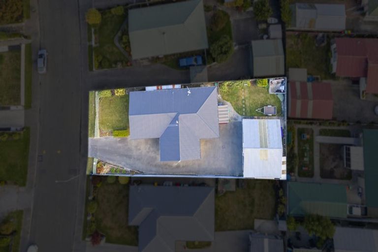 Photo of property in 62 Oriana Crescent, Hornby, Christchurch, 8042