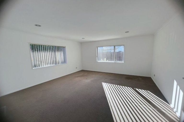 Photo of property in 19 Wessex Place, Rototuna North, Hamilton, 3210