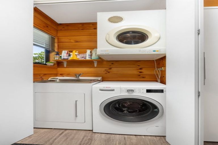 Photo of property in 80 Iwa Street, Mapua, 7005