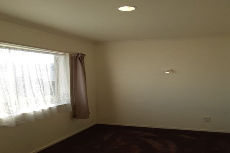 Photo of property in 3/66 Kawaha Point Road, Kawaha Point, Rotorua, 3010