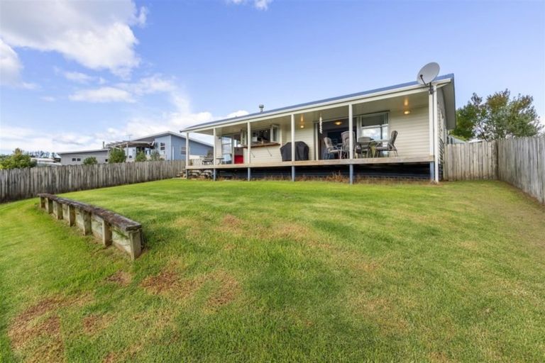 Photo of property in 15 Spinifex Road, Mangawhai Heads, Mangawhai, 0505