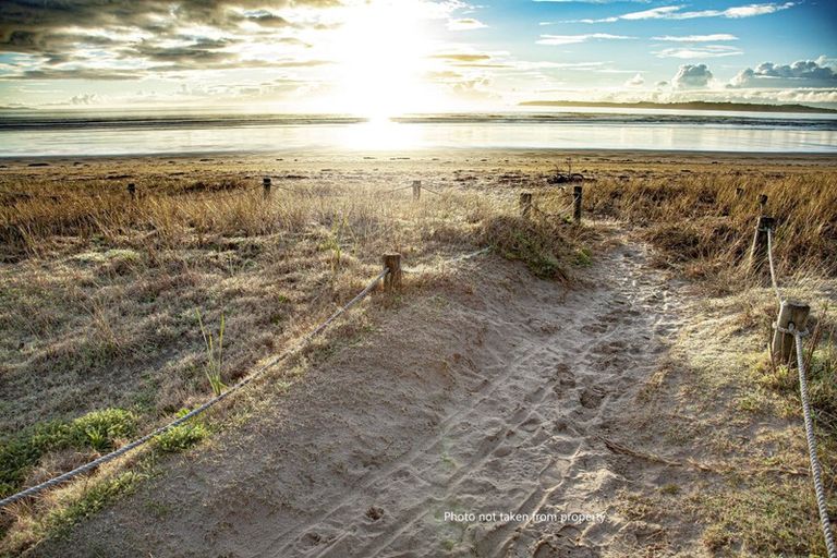 Photo of property in 3b Pine Road, Orewa, 0931