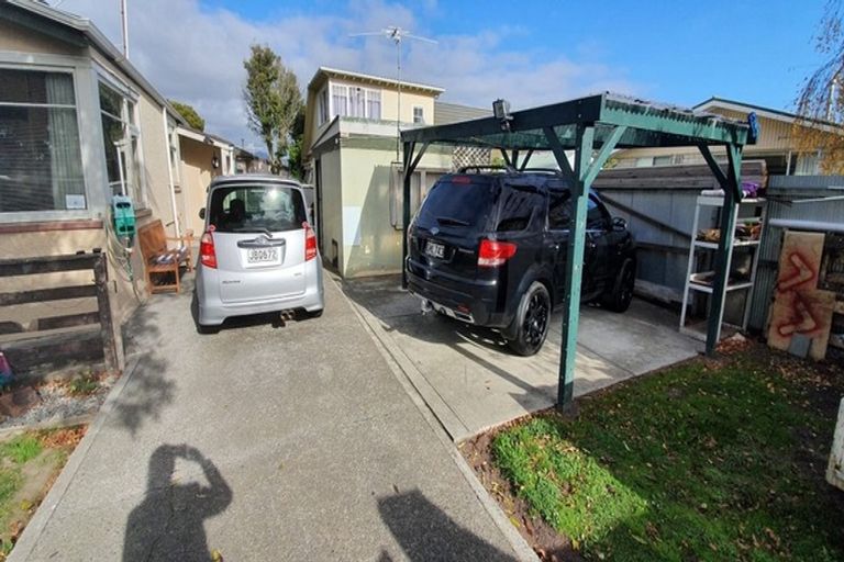 Photo of property in 77 Tilford Street, Woolston, Christchurch, 8062