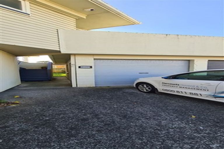 Photo of property in 3/240 Pakuranga Road, Pakuranga Heights, Auckland, 2010