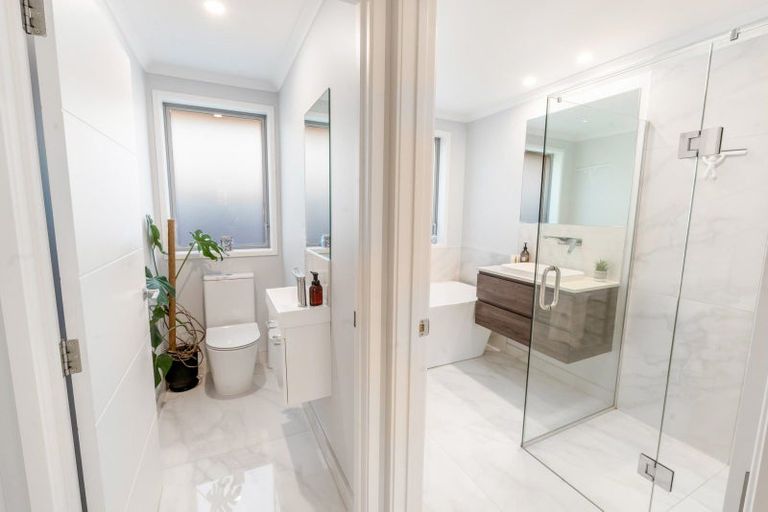 Photo of property in 73 Murray Ward Drive, Te Kauwhata, 3710