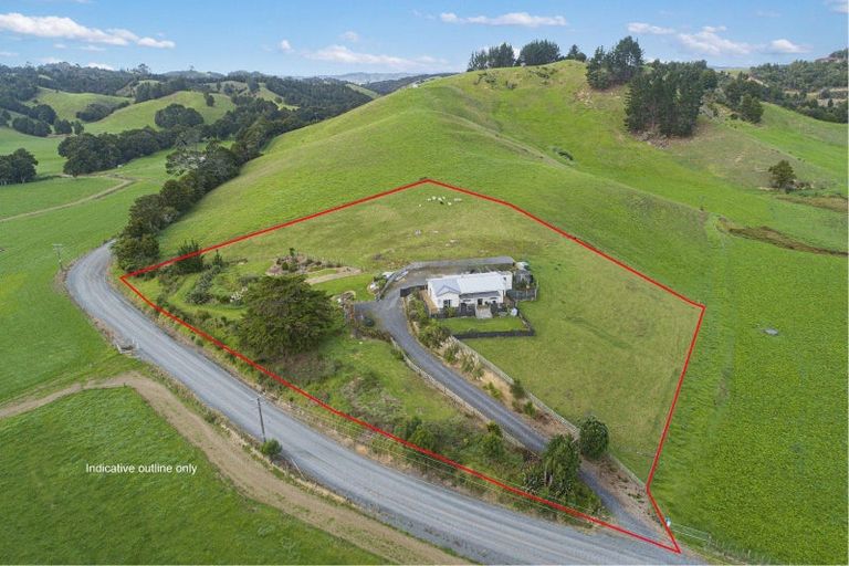 Photo of property in 417 Otonga-marua Road, Opuawhanga, Hikurangi, 0181