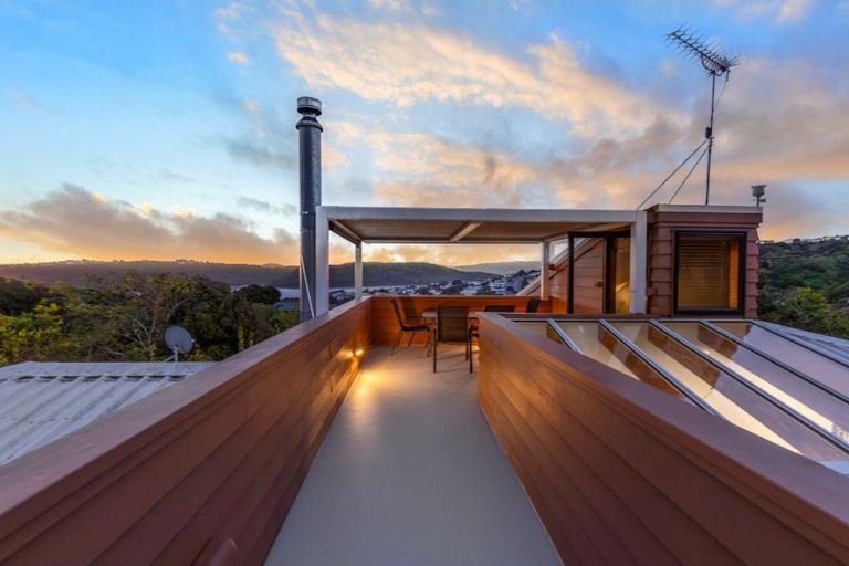 Photo of property in 57 Kinloch Place, Papakowhai, Porirua, 5024