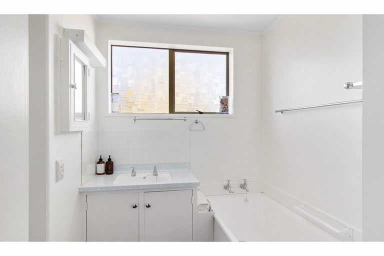 Photo of property in 13 Kyber Street, Pleasant Point, 7903