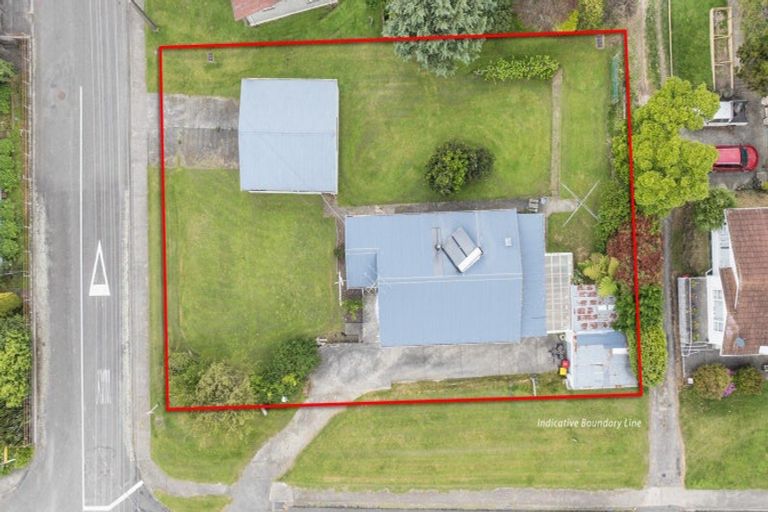 Photo of property in 60 Kent Street, Picton, 7220