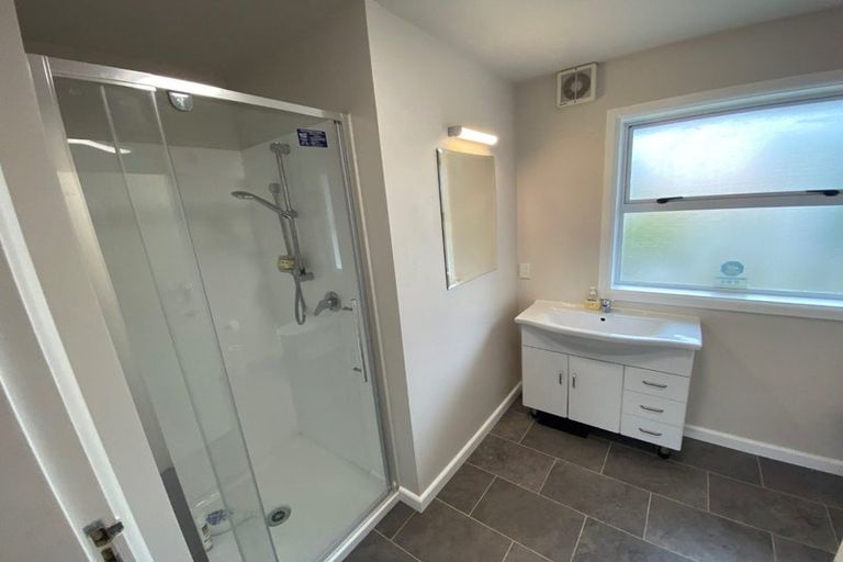 Photo of property in 155 Memorial Avenue, Burnside, Christchurch, 8053