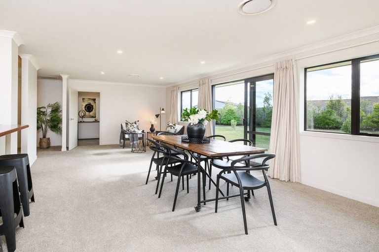 Photo of property in 100 Mount Taylor Drive, Feilding, 4775