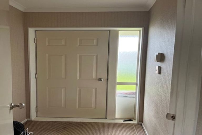 Photo of property in 3a Doment Crescent, Orewa, 0931