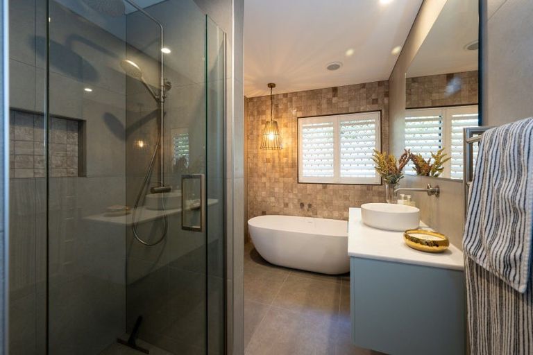 Photo of property in 2 Chestnut Court, Havelock North, 4130