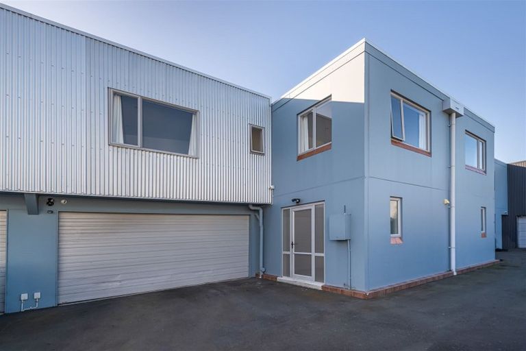 Photo of property in 64b Thackeray Place, Waltham, Christchurch, 8023